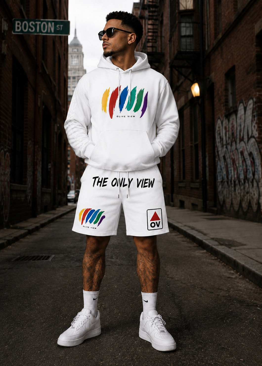 THE ONLY VIEW (M) SHORTS